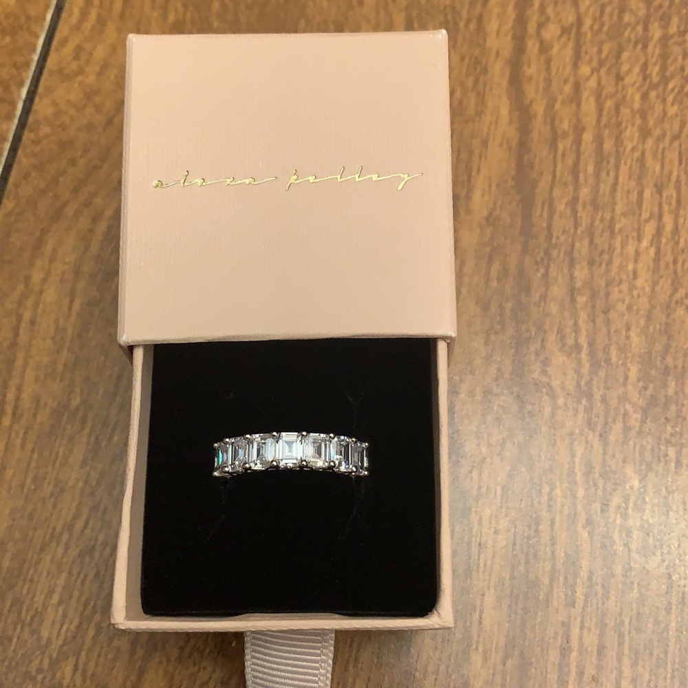 Alexa Kelley Ring